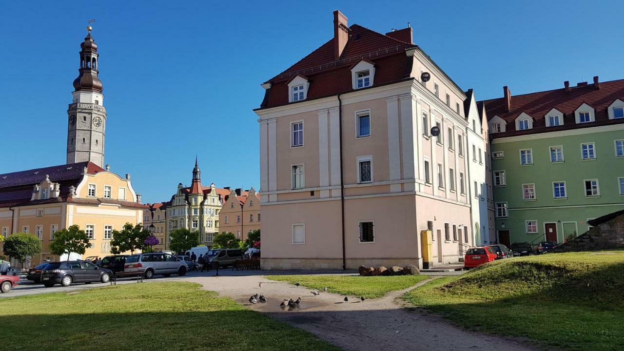 Apartament W Rynku For You Boleslawiec  Εξωτερικό φωτογραφία